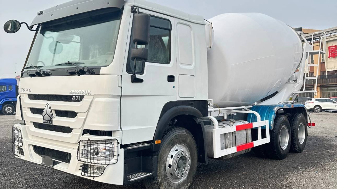 mixer truck