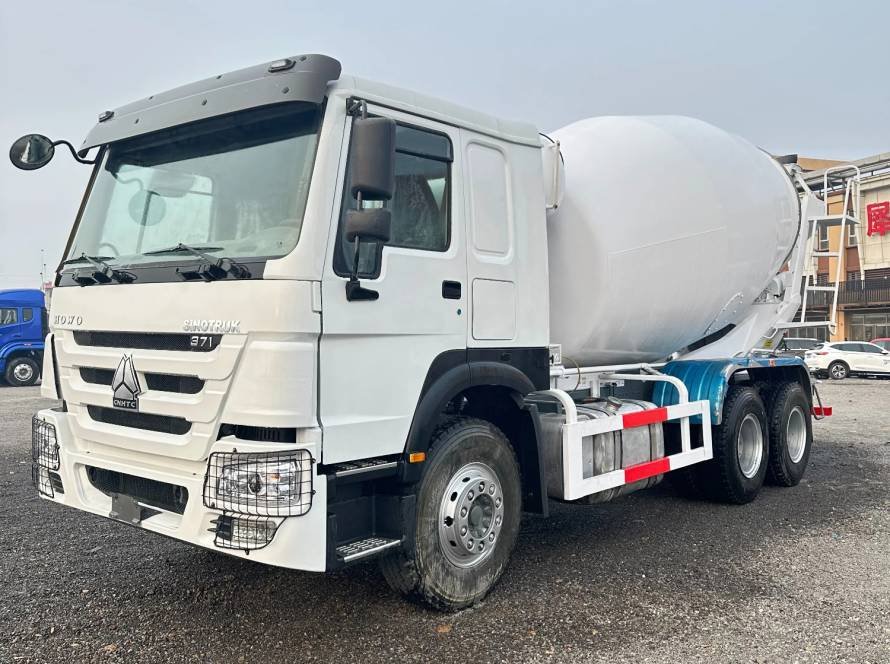 mixer truck