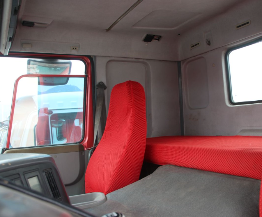 HOWO380 water truck