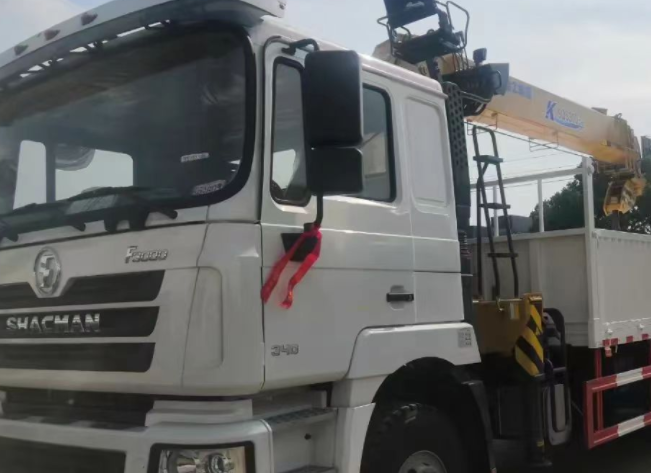 Used XCMG Trucks with Cranes
